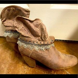 Not Rated Shoes | Buckle Not Rated Boots | Color: Tan | Size: 10 | Pm-11349939's Closet